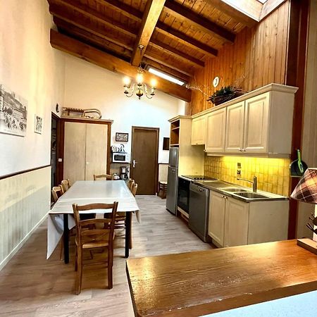 Nice And Bright Apartment In 꽁블루 외부 사진