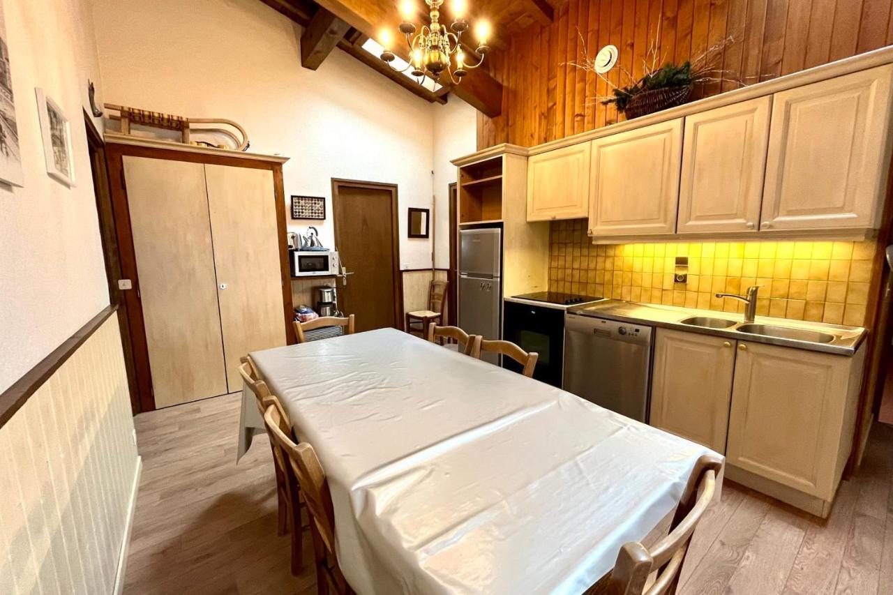 Nice And Bright Apartment In 꽁블루 외부 사진